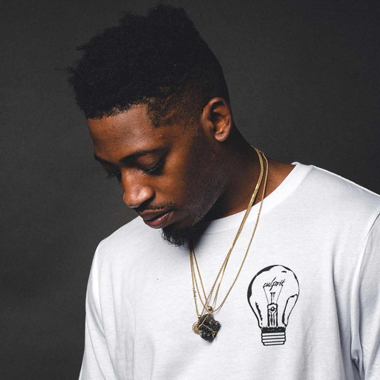 photo-of-man-wearing